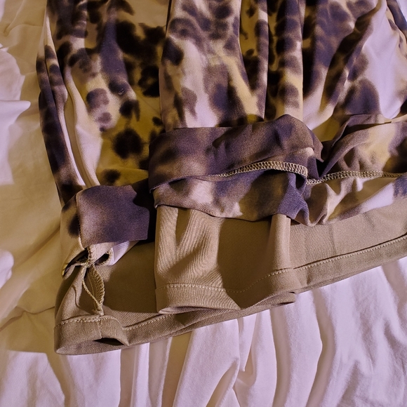 Just....Taylor Dress - Picture 5 of 6